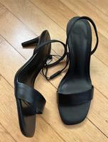 Zara Echtleder Minimal Slingback Sandaletten Sandalen Gr. 38 Berlin - Zehlendorf Vorschau