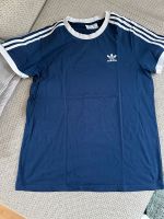 Adidas Shirt Unisex gr 38 Hessen - Bad Homburg Vorschau