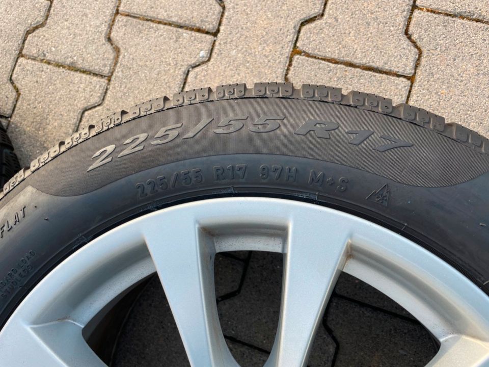 BMW 3er GT F34 Winterreifen 225/55 R17 Reifen Felgen Satz in Rodgau