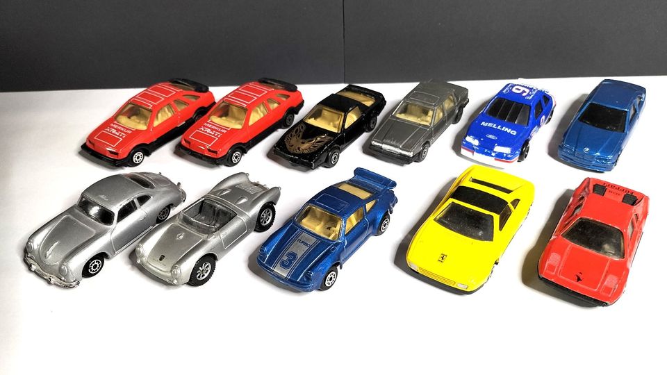 Maisto Konvolut - Porsche, Ferrari, Pontiac, Ford, Volvo, BMW in Uedem