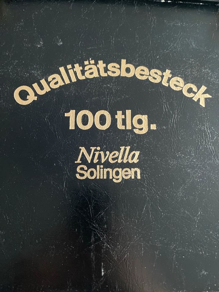 Nivella 100 tlg. Qualitätsbesteck in Mühlacker