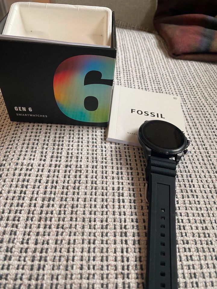 FOSSIL Gen 6 Smartwatch in Hagelstadt