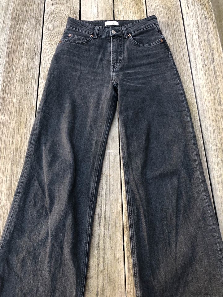 Jeans Cargo Wide leg Pull&Bear 36 schwarz weiß beige blau bershka in Wuppertal