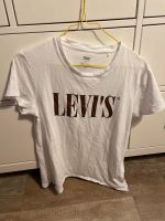 Cooles Levi’s Shirt.T Shirt.Gr.S.weiß mit Schriftzug Sachsen - Zwenkau Vorschau