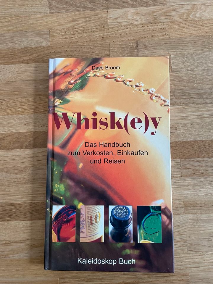 Whisk(e)y - Handbuch / Hardcover / Wie neu! in Karlsruhe