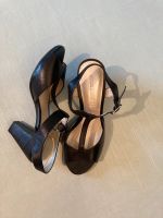 39, Sandalen von Gerry Weber, Tanzschuhe, Leder Baden-Württemberg - Karlsruhe Vorschau