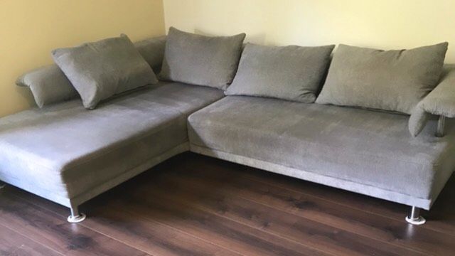 Sofa/Couch im sehr guten Zustand in Hamburg