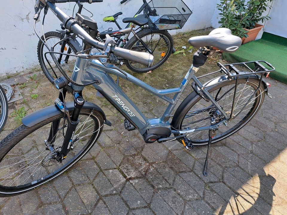 E Bike 28Zoll Damen TRENGADE  GLE 10.OI..2021..359km. NP :4900 € in Langwedel