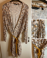Ulla Popken Kimono/Morgenmantel Gr. 50/52 Niedersachsen - Oldenburg Vorschau