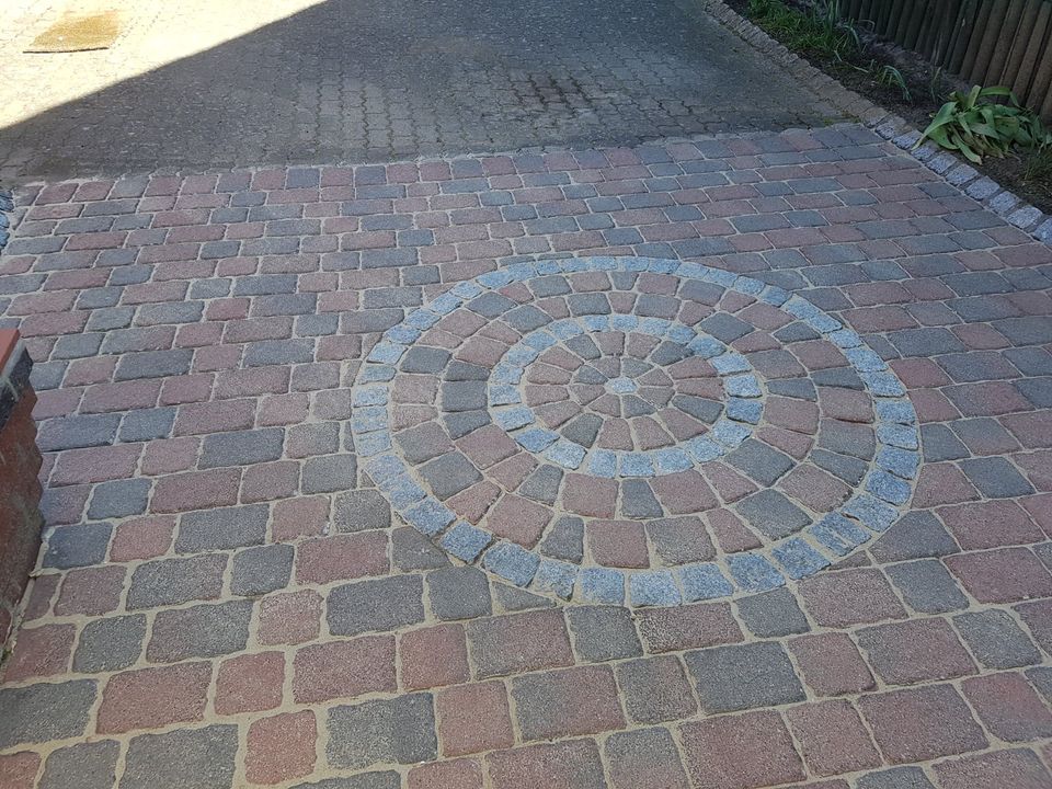 Hochdruckreinigung Terrassen Treppen Wege Parkplätze Waschbeton in Hamburg