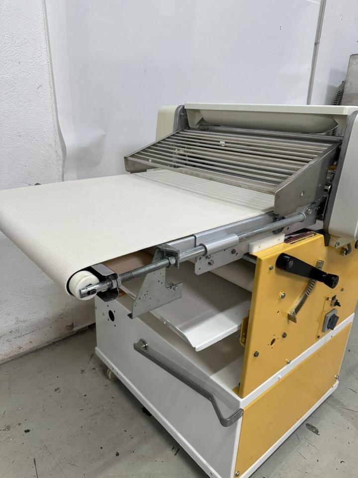 Ausrollmaschine Seewer Rondo SKO 68 Kombi Teigausrollmaschine in Mörfelden-Walldorf