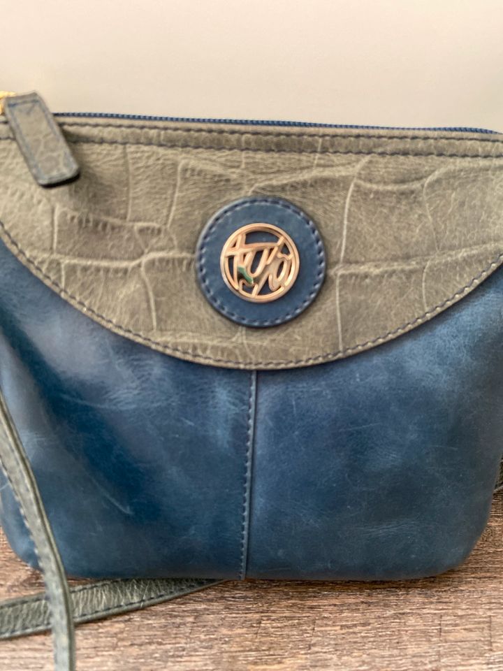 Tula Echt Leder Damen Tasche Schultertasche blau in Flensburg