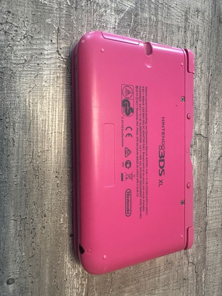 Nintendo 3DS XL für Bastler in pink mit Zubehör in Arnsberg