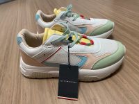 Neue Sneaker von Tommy Hilfiger in 39 Pastell Brandenburg - Potsdam Vorschau