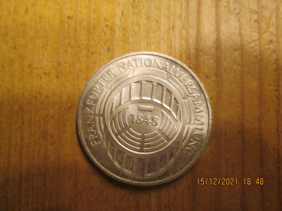 alte 5 DM Münzen aus dem Jahr 1971-1975 in Albig