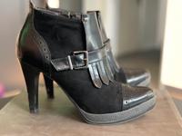 Stiefeletten Tamaris schwarz 39 Nordrhein-Westfalen - Balve Vorschau