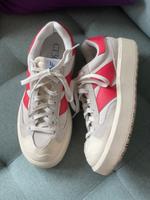 New Balance CT302 / beige-rot Gr.41.5 Niedersachsen - Walsrode Vorschau