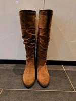 Tamaris Stiefel Wildleder Gr. 40 Brandenburg - Oranienburg Vorschau