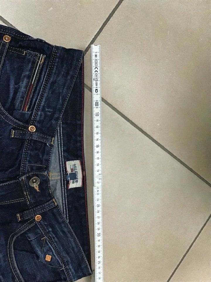 Jeans Tommy Hilfiger in Schwarzenfeld