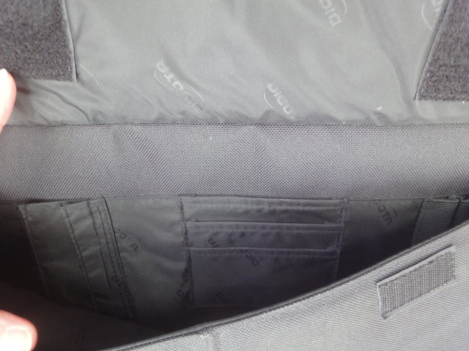 Laptop- Tasche von Dicota in Eschwege