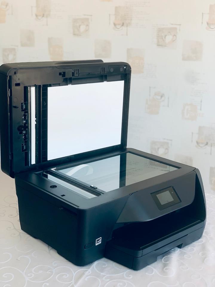 Drucker HP OfficeJet 6950 (Wireless) in sehr gutem Zustand in Attendorn