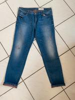 Esprit Jeans Blau mit Rosa Highlights in Größe 33 (42) Hessen - Hanau Vorschau