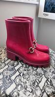 Gucci Regenstiefel neu! Schleswig-Holstein - Wankendorf Vorschau