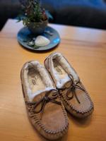originale Hausschuhe von UGG Hessen - Bad Hersfeld Vorschau