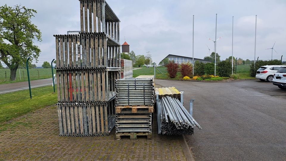 492m² Hünnebeck Bosta70 Gerüst Malergerüst Baugerüst Putzgerüst in Ruppertshofen