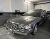 Cadillac Fleetwood V8, baldiger Oldtimer als Bestattungsfahrzeug Nordrhein-Westfalen - Krefeld Vorschau