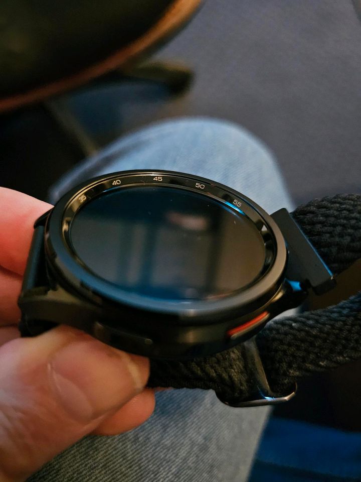 Biete ca. 4 Monate alte Samsung Galaxy Watch 6, 47mm Classic in Kernstadt Nord