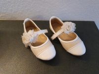 Ballerina, Schuhe in Gr. 25, weiß Baden-Württemberg - Karlsruhe Vorschau