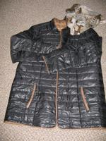 Dünne, leichte Steppjacke mit passendem Tuch Gr. 46 Sachsen - Radebeul Vorschau