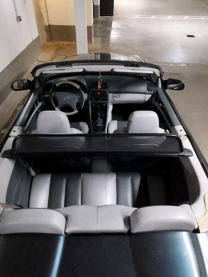Mercedes CLK 200 Kompressor Cabrio in München