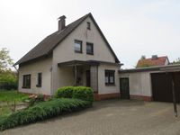 *Unterlüß* großzügiges EFH mit Garage auf 1117 m² Grundstück. Niedersachsen - Unterlüß Vorschau