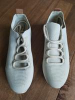 NEUWERTIG: Damen Sneaker La Strada, beige, Gr. 39 Bayern - Bamberg Vorschau
