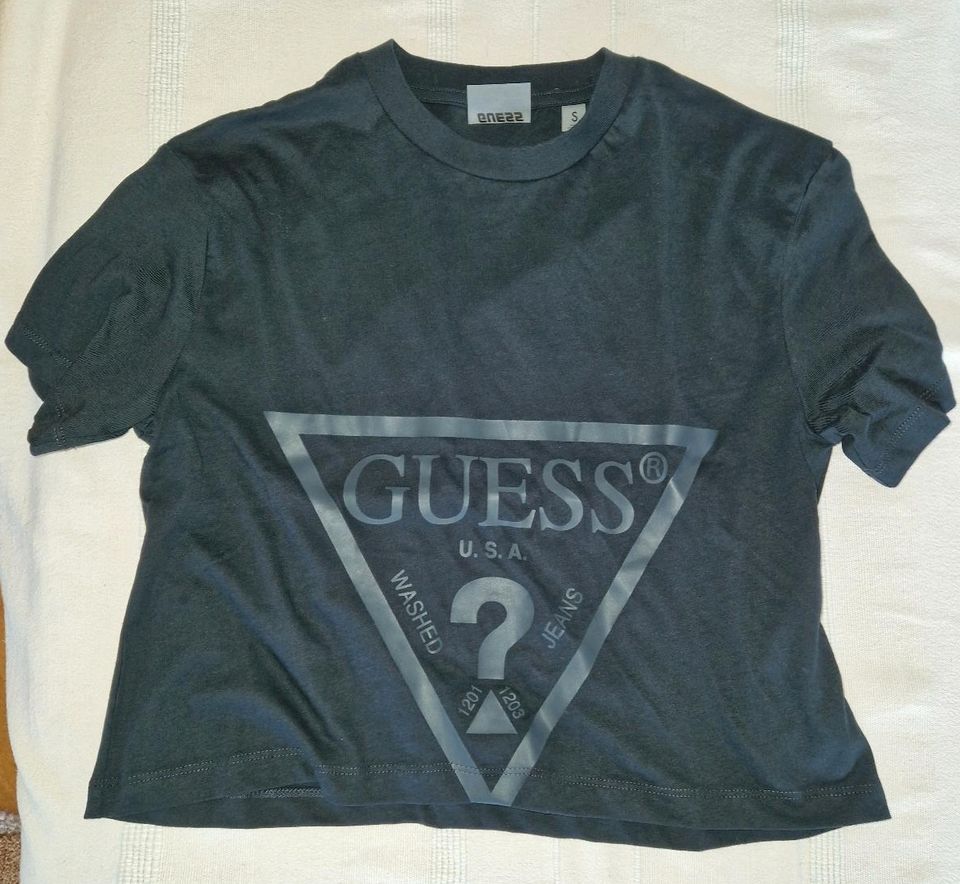 Guess T Shirt in Stuttgart