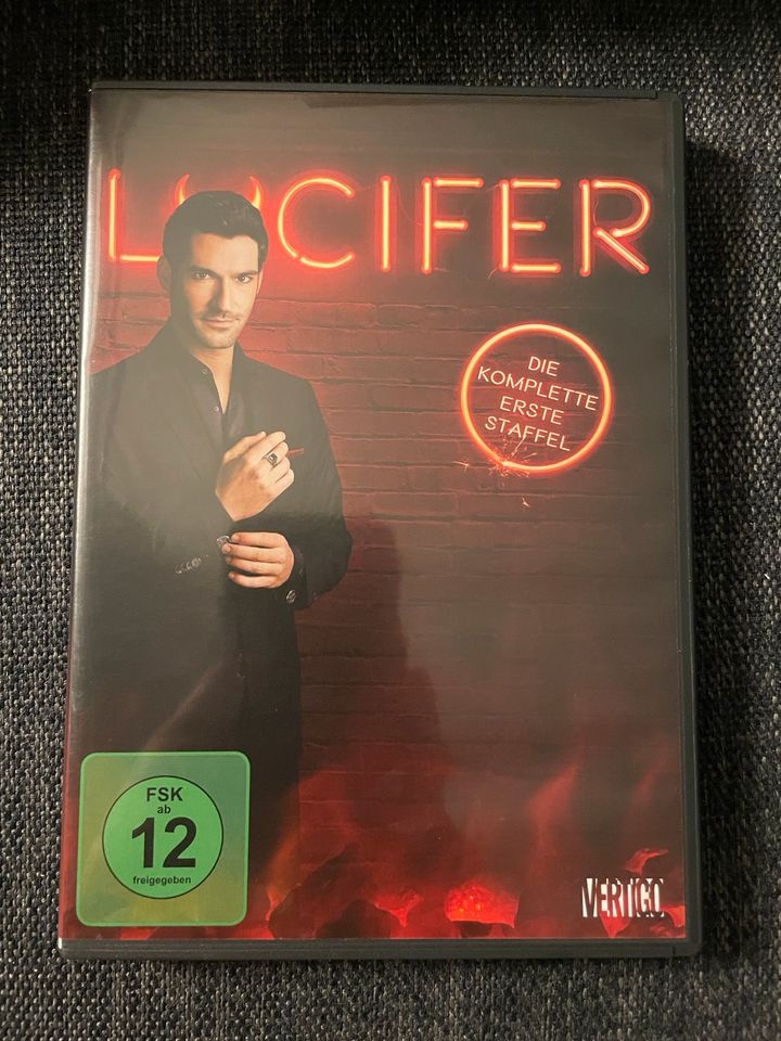 Lucifer Serie auf DVD, Staffel 1 in Burghaun