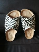 Slipper mit Leo Muster, Leder Fußbett BIO, Gr. 41 NEU Bayern - Nördlingen Vorschau