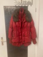 Schöne knallrote Steppjacke von Khujo in Größe L, NEU Thüringen - Schmalkalden Vorschau