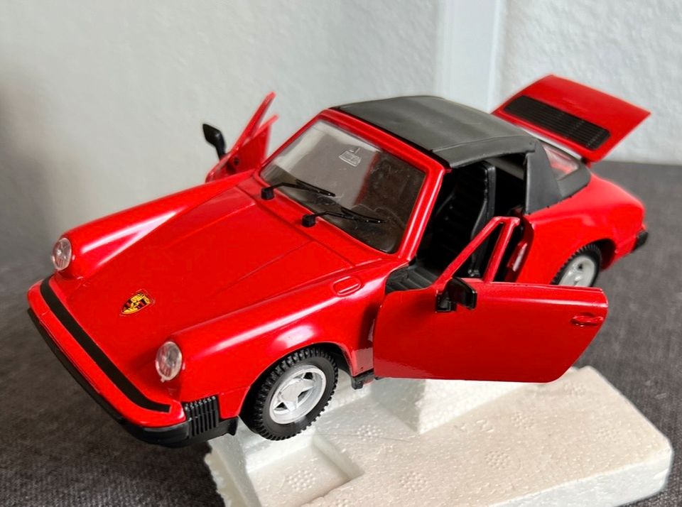 Porsche 911 SC Rot Tonka Polistil Maßstab 1:25 in Mönchengladbach