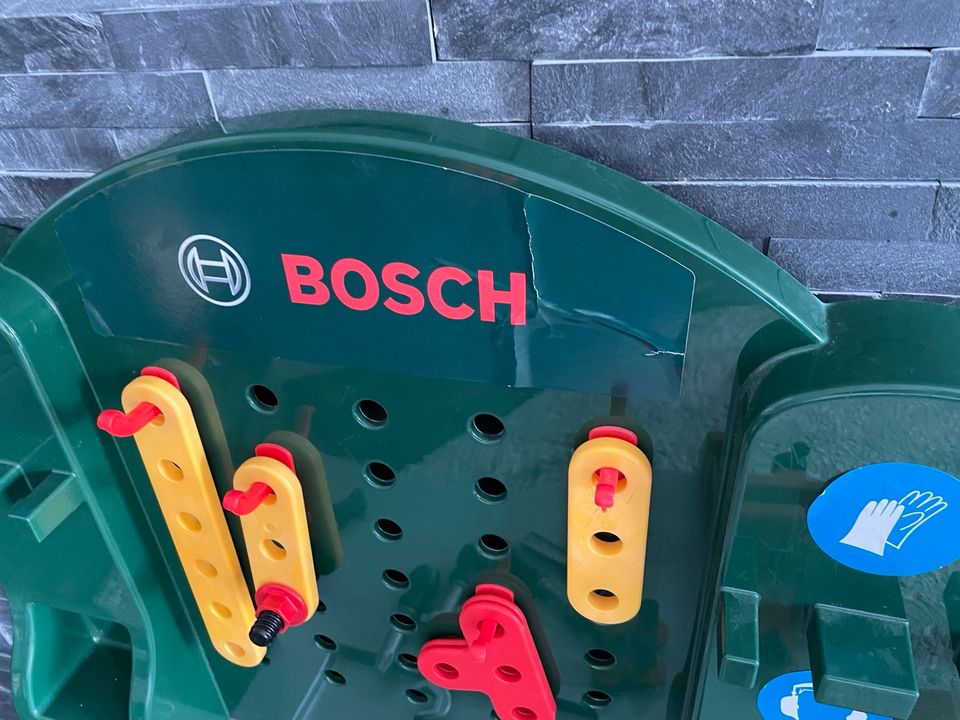 Bosch Spielzeug Werkbank für Kinder in Eppstein