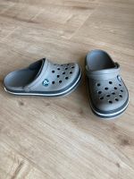 Crocs Hausschuhe/Gartenschuhe Gr.11 Sachsen-Anhalt - Magdeburg Vorschau