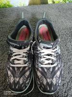 Sneaker von SKECHERS/Sportschuhe, Damen in Gr. 39 München - Ramersdorf-Perlach Vorschau