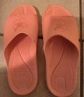Badeschlappen Badeschuhe Saarland - Ottweiler Vorschau