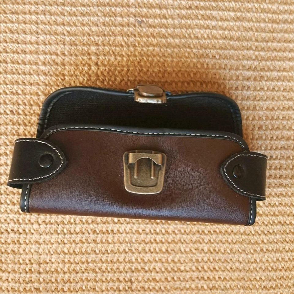 Retro Handytasche Gürteltasche braun in Magdeburg