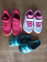 Kinderschuhe Hallenschuhe Snickers Oasics Adidas 28,5-29 Hessen - Königstein im Taunus Vorschau