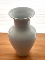 KPM Chinesische Vase klein, weiß 28 cm, NEU (OVP 269,- €) München - Ramersdorf-Perlach Vorschau