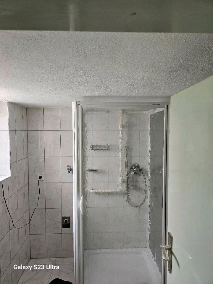 Haushälfte zu vermiten 3 Zimmer Bad Dusche EBK in Bad Dürrheim