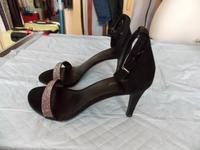 Schwarze High Heels mit Absatz Gr.39 Hessen - Hünstetten Vorschau